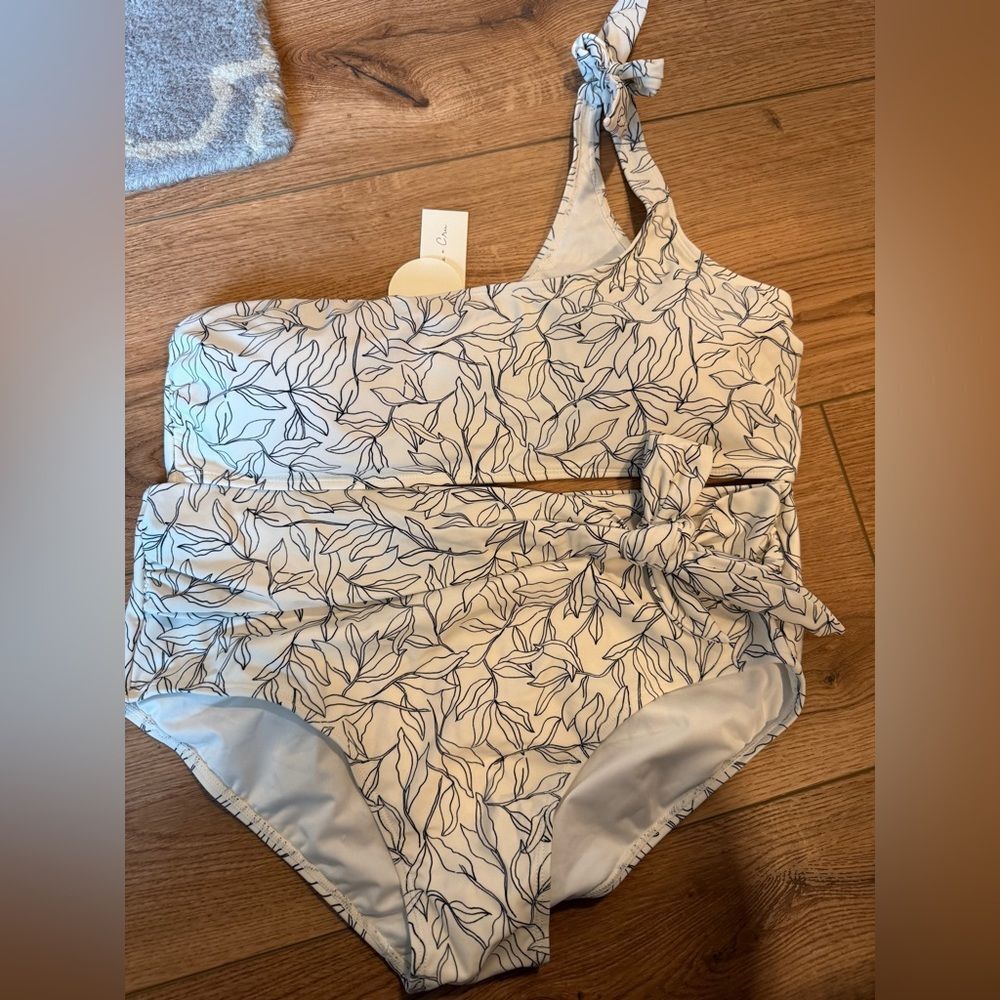 Rylee & Cru Fern Frill Two-Piece Women’s Swimsuit (XL, NWT)